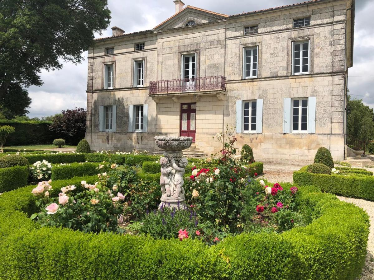 Les Croque-Notes, Chambres Et Table D'Hotes Lorignac Exteriér fotografie