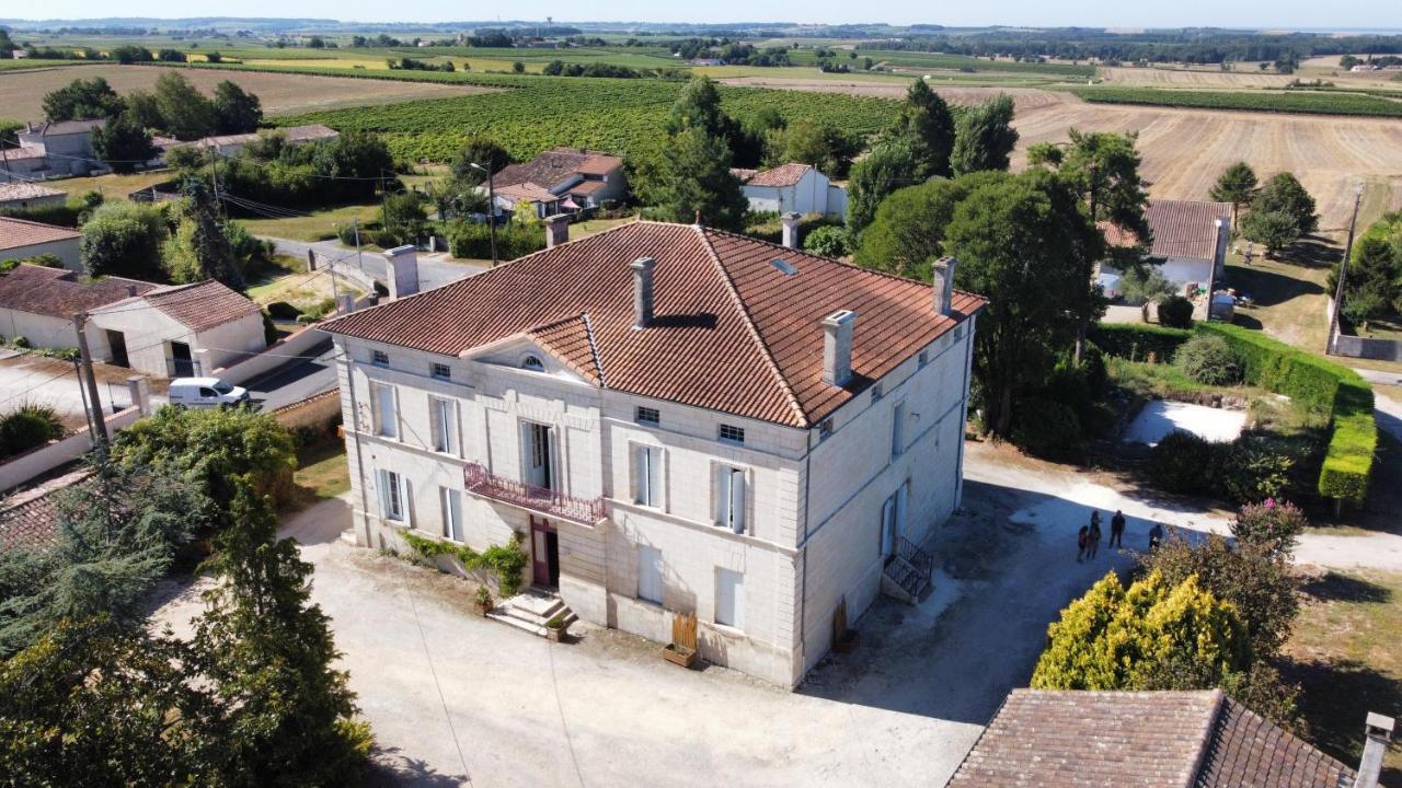 Les Croque-Notes, Chambres Et Table D'Hotes Lorignac Exteriér fotografie