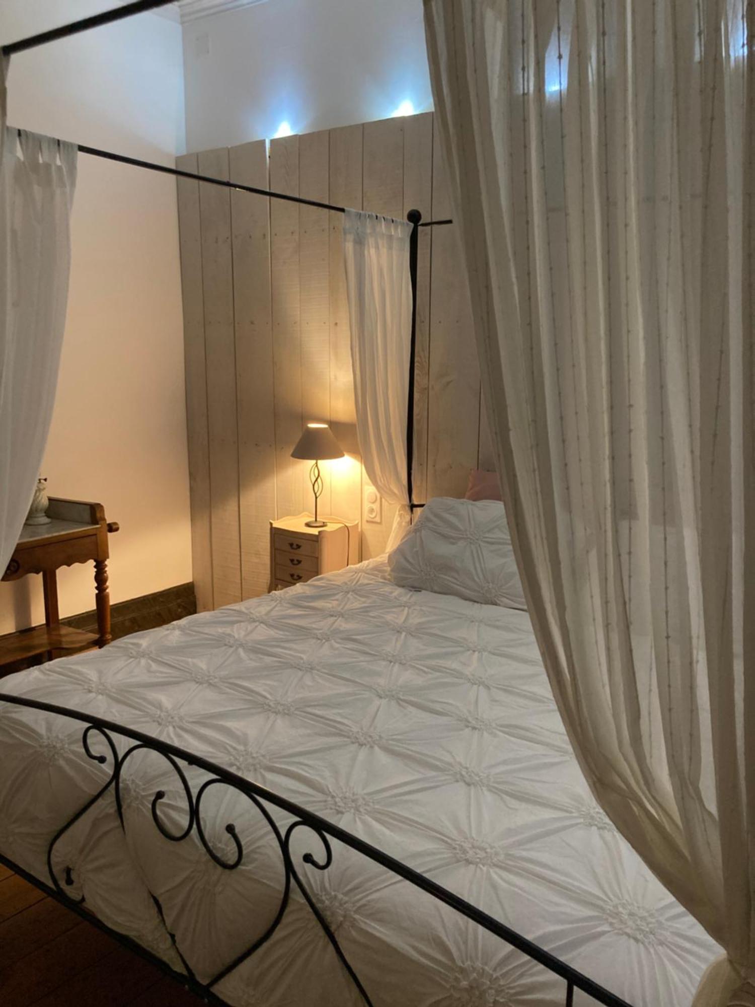 Les Croque-Notes, Chambres Et Table D'Hotes Lorignac Exteriér fotografie